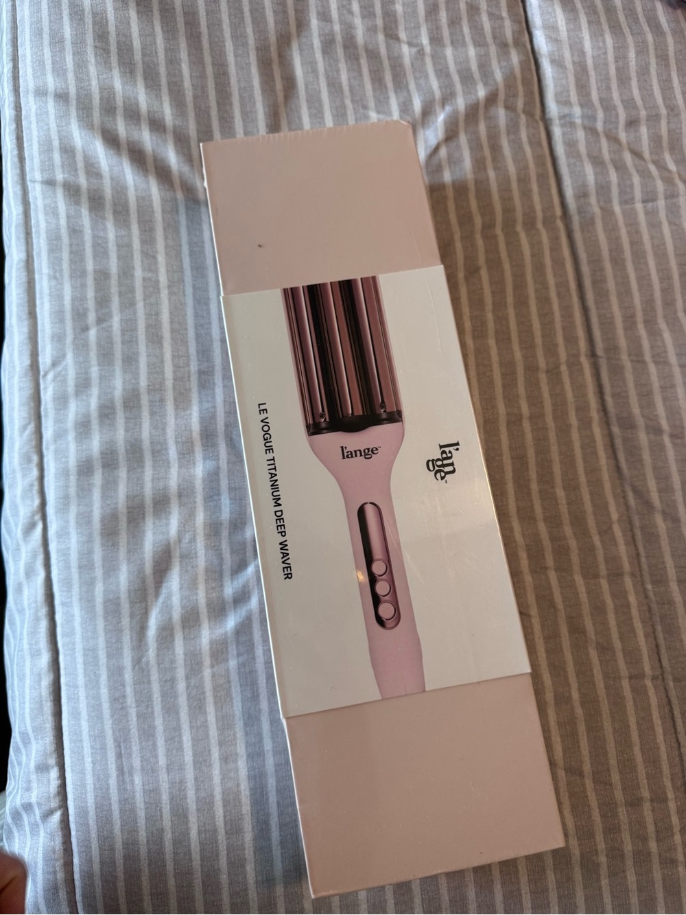 Decor item identification